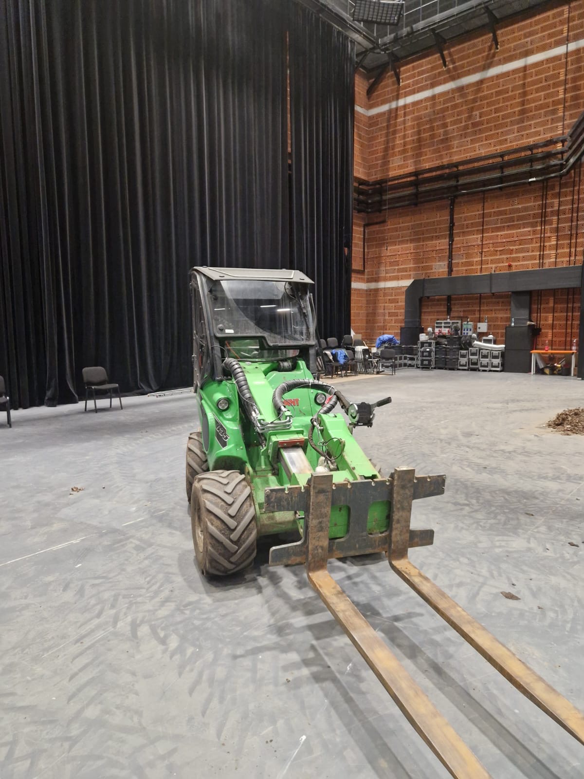 Dekoracje i scenografie ogrodowe